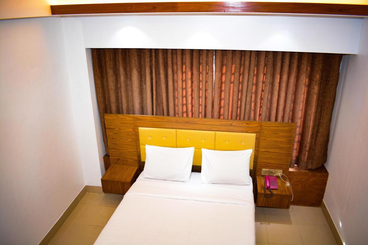 The Alina Hotel & Suites Chittagong Eksteriør billede