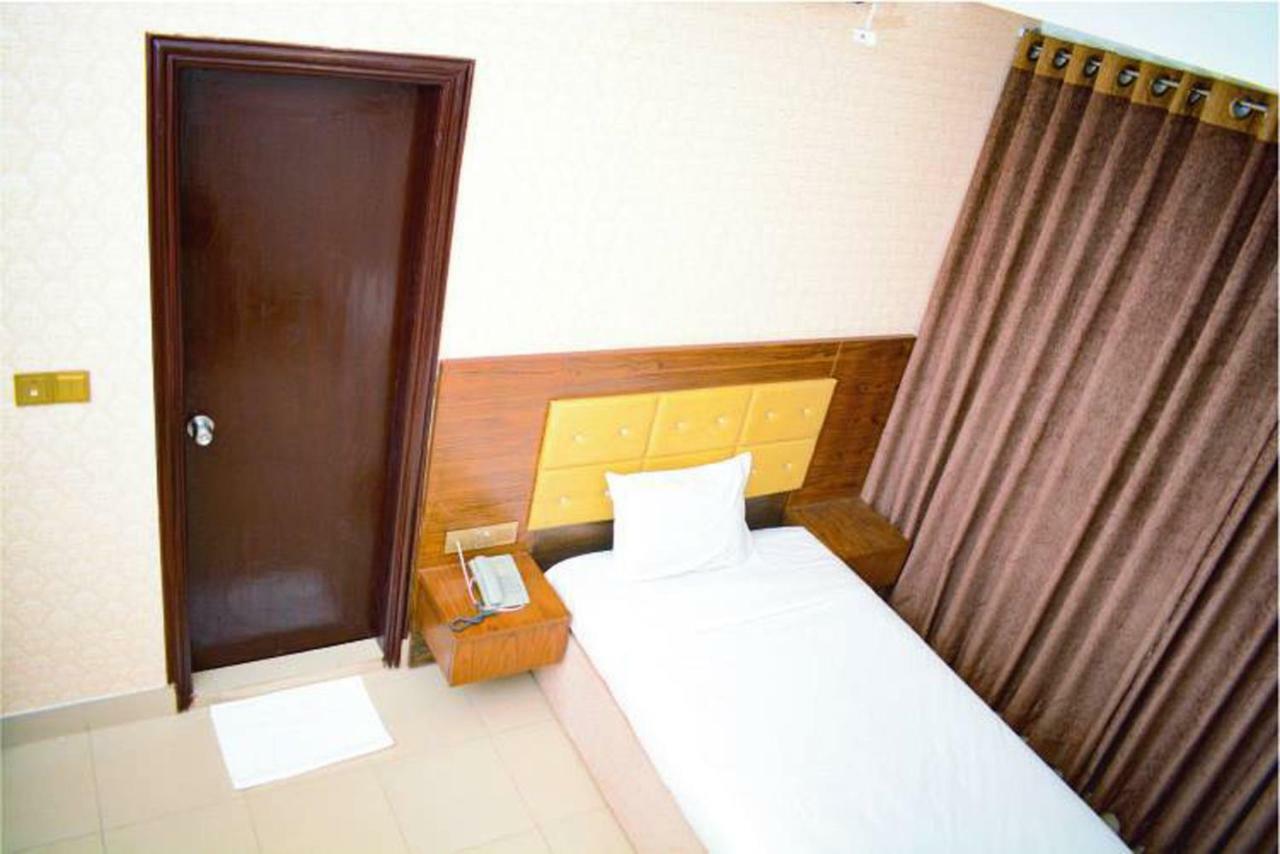 The Alina Hotel & Suites Chittagong Eksteriør billede